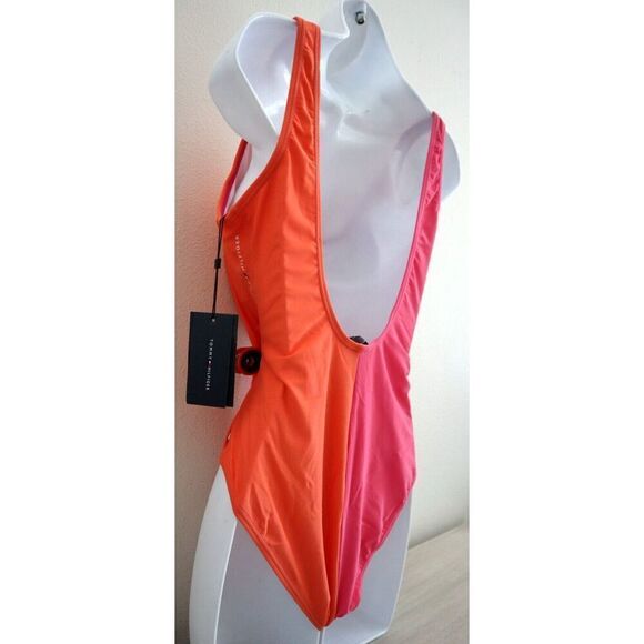 Tommy Hilfiger Women's Sz 8 Pink Dahia Split One-Piece Tankini Swimsuit - Picture 5 of 14